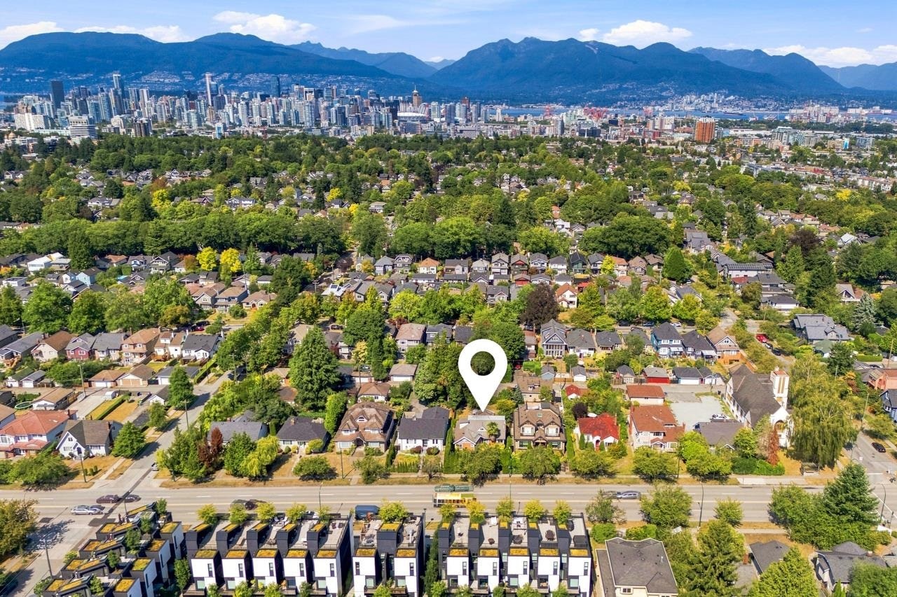 55 W King Edward Avenue - 2