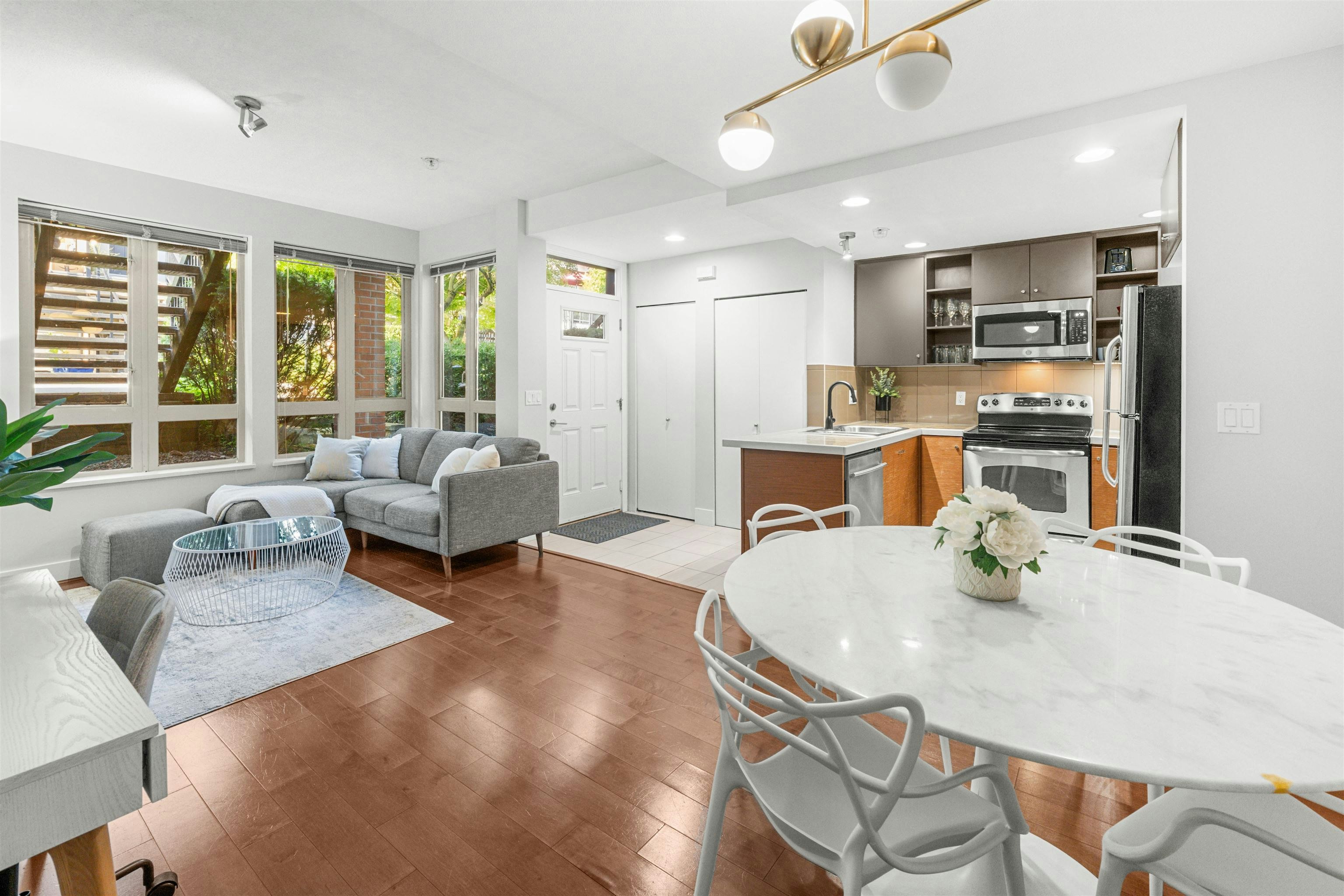 78-728 W 14th Street, North Vancouver, BC, V7M 0A8
