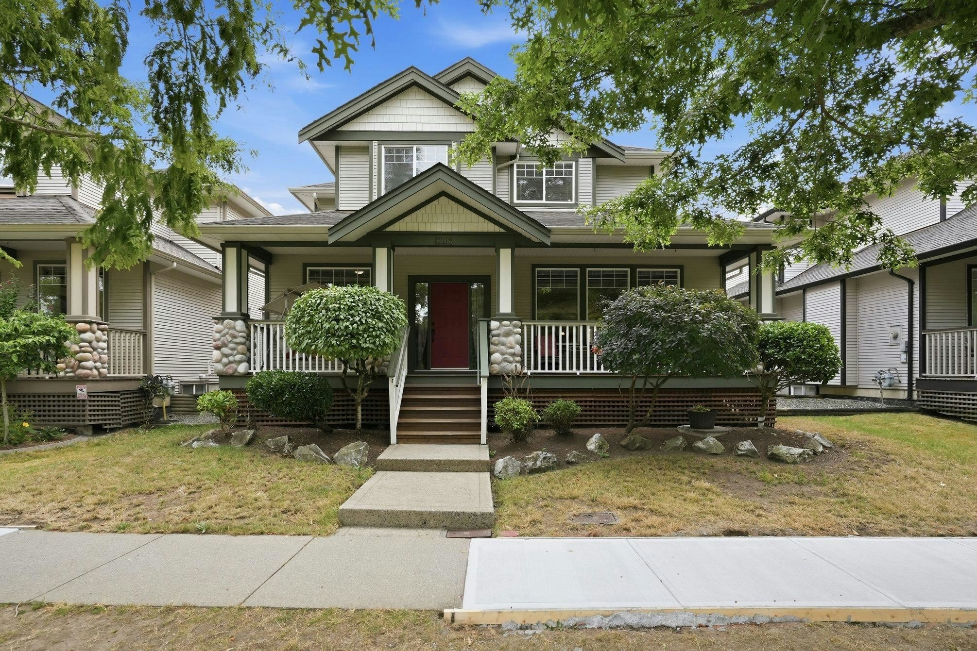 6888 189th Street, Surrey, BC, V4N 5K1