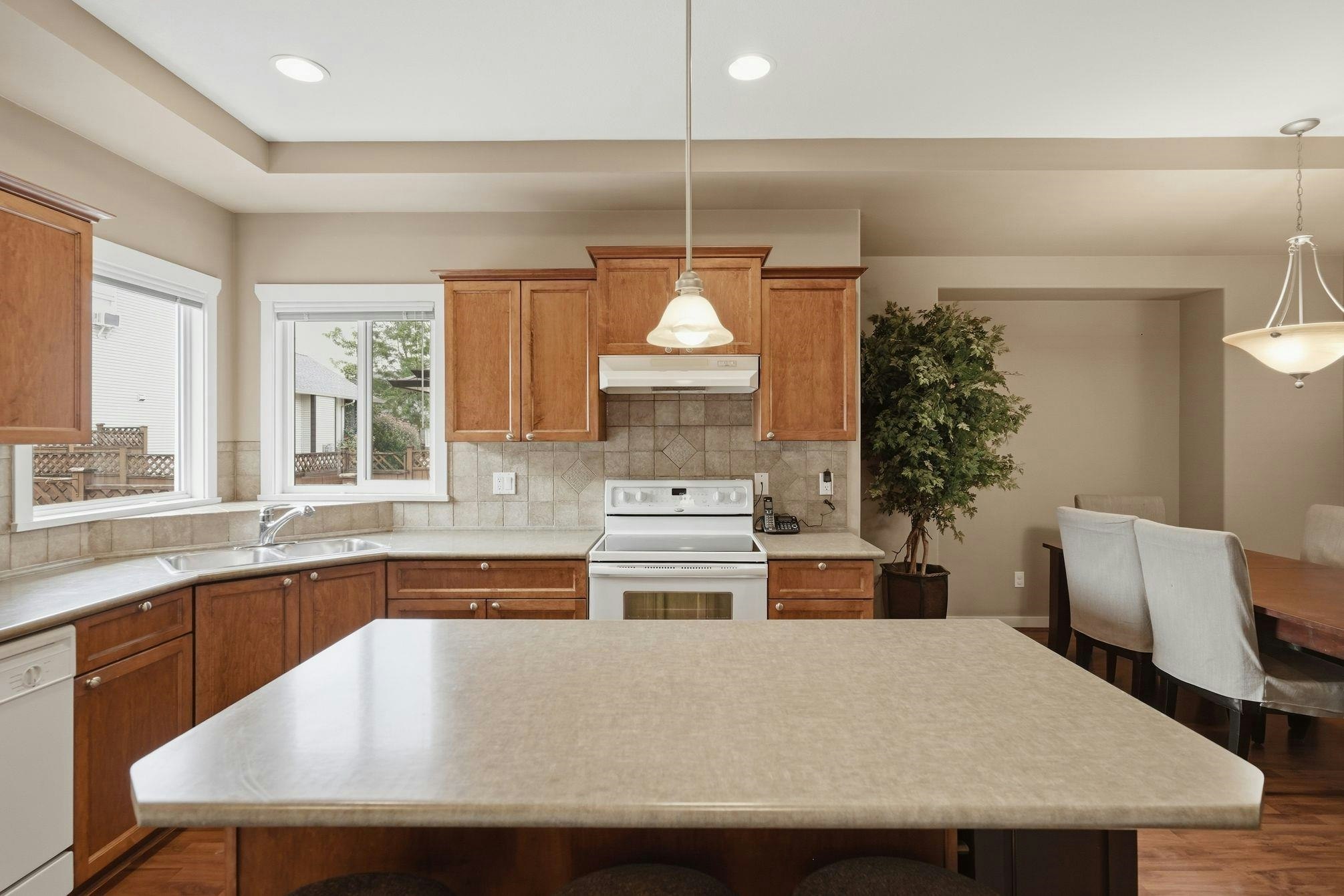 6888 189th Street, Surrey, BC, V4N 5K1 - 13