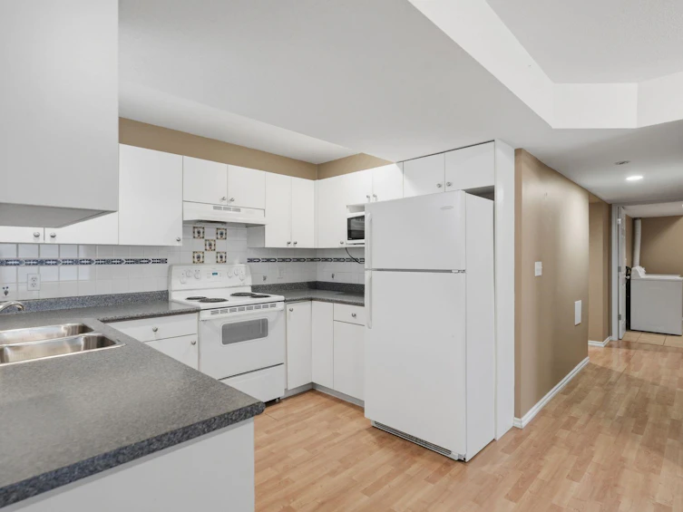 6888 189th Street, Surrey, BC, V4N 5K1 - 28