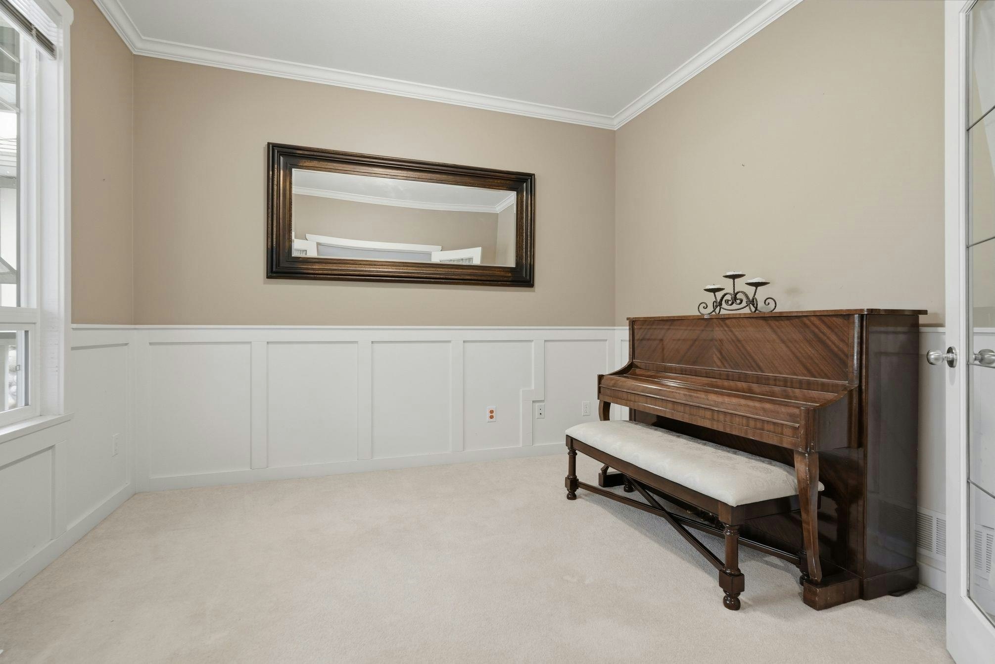 6888 189th Street, Surrey, BC, V4N 5K1 - 6
