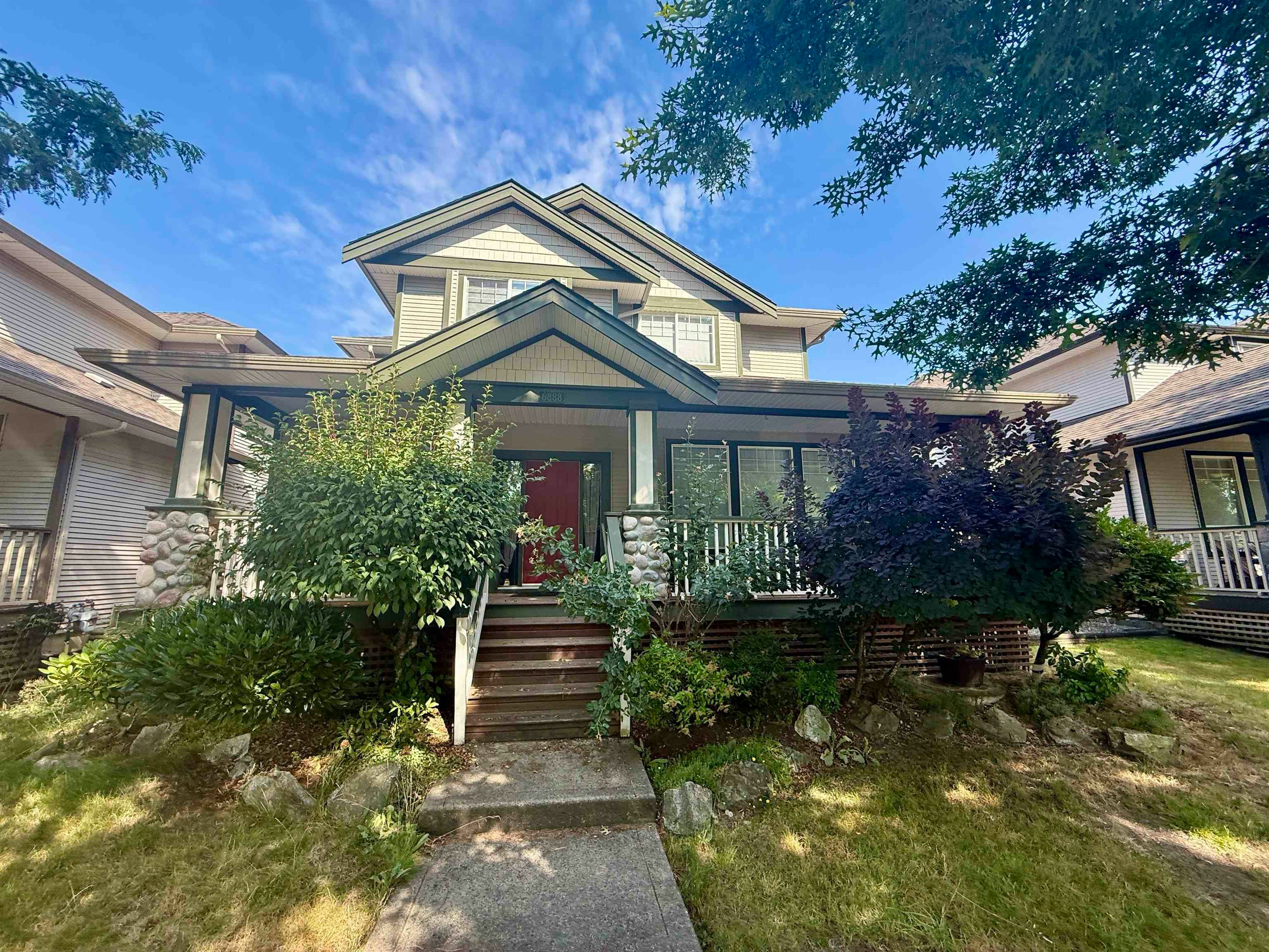 6888 189th Street, Surrey, BC, V4N 5K1