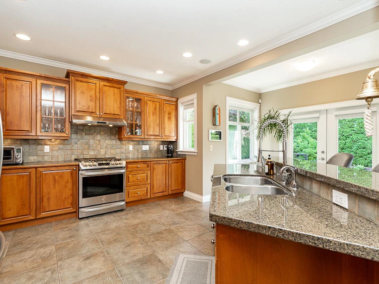 15730 34 Avenue, Surrey, BC, V3Z 3Y4 - 8