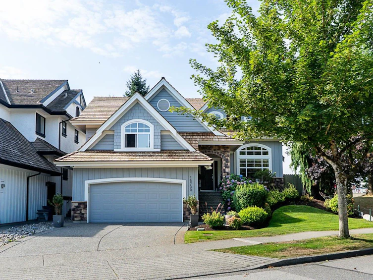 15730 34 Avenue, Surrey, BC, V3Z 3Y4