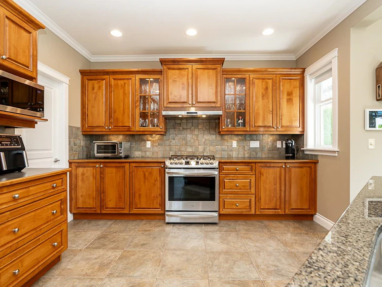 15730 34 Avenue, Surrey, BC, V3Z 3Y4 - 10