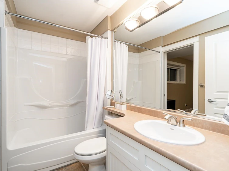 15730 34 Avenue, Surrey, BC, V3Z 3Y4 - 29
