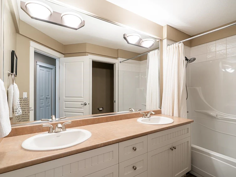 15730 34 Avenue, Surrey, BC, V3Z 3Y4 - 23