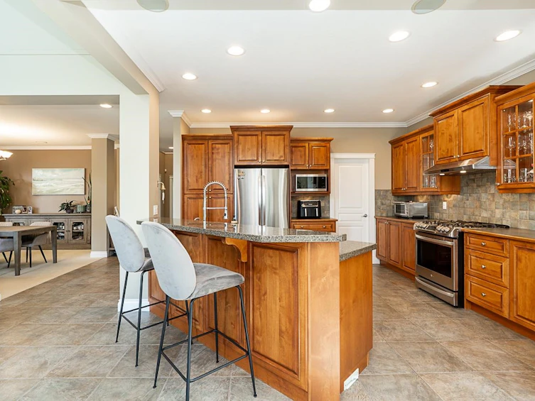 15730 34 Avenue, Surrey, BC, V3Z 3Y4 - 11