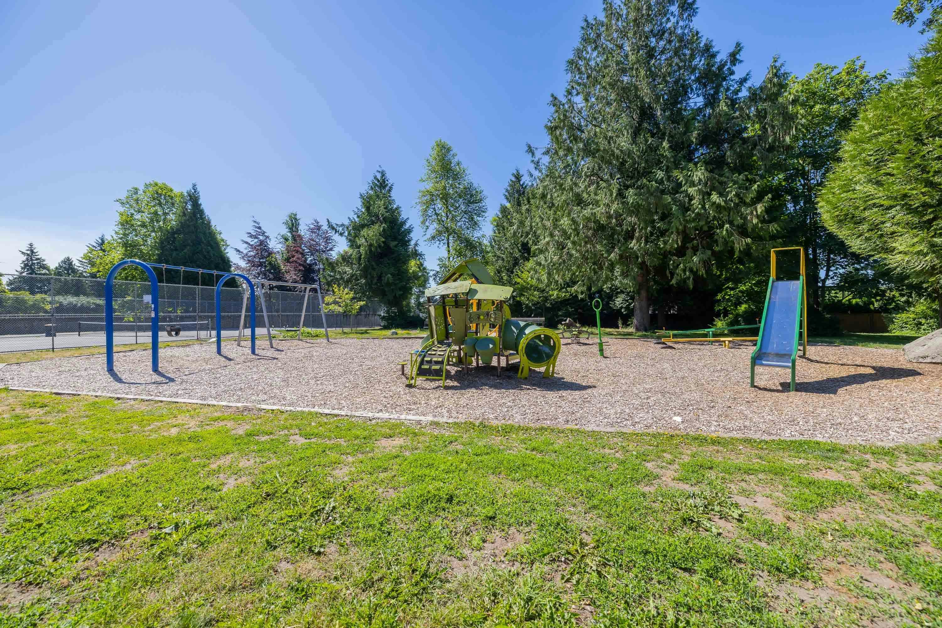 17030 Hereford Place, Surrey, BC, V3S 4X1 - 39