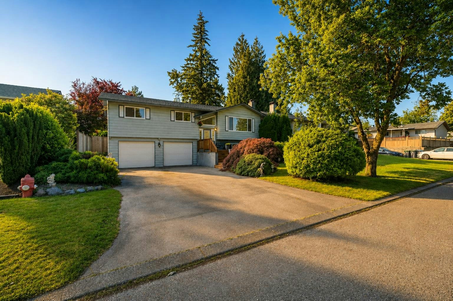 17030 Hereford Place, Surrey, BC, V3S 4X1