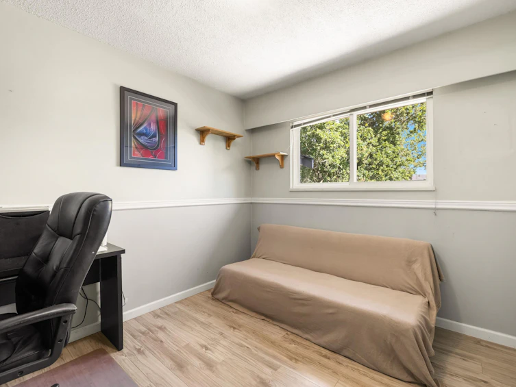 17030 Hereford Place, Surrey, BC, V3S 4X1 - 18