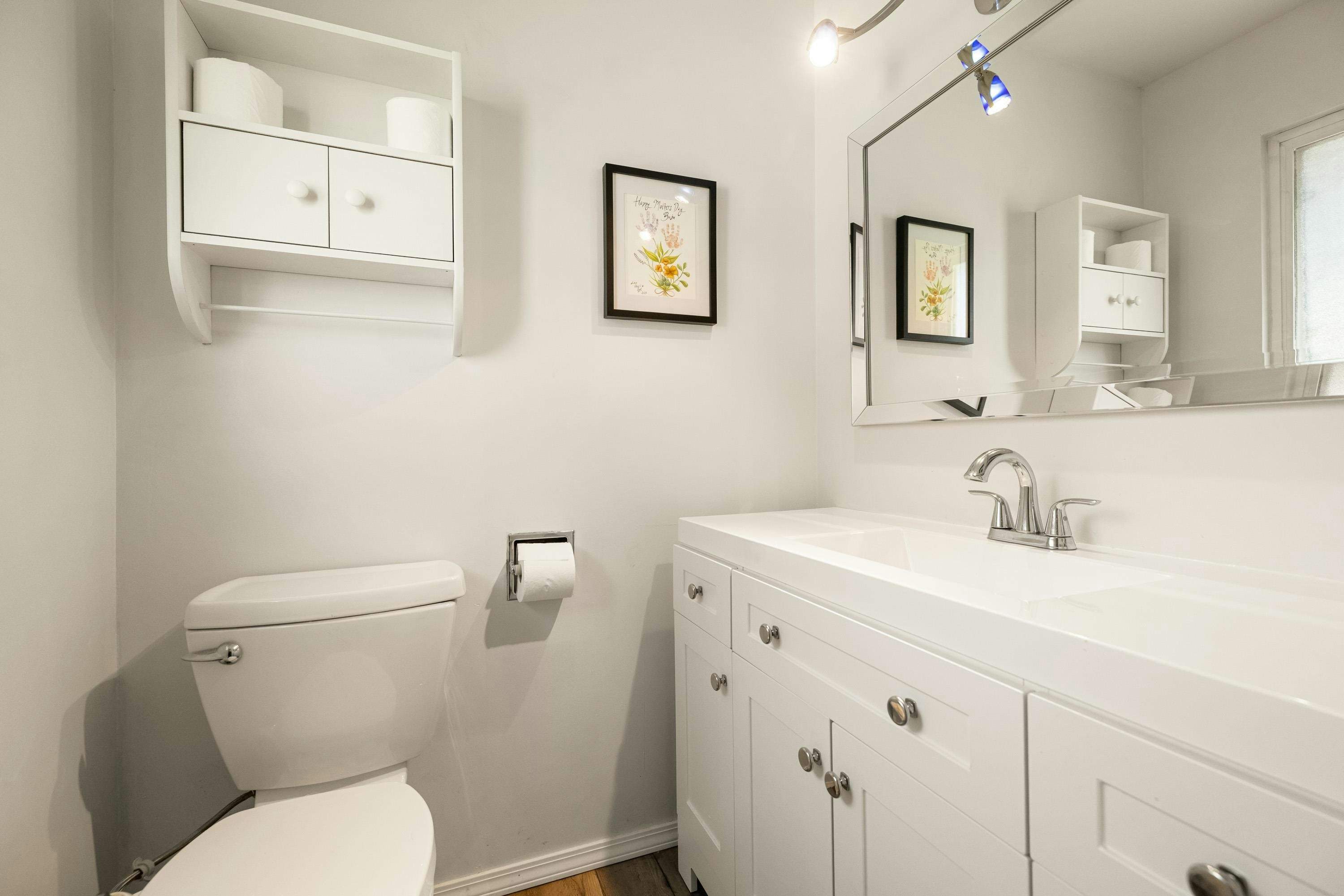 17030 Hereford Place, Surrey, BC, V3S 4X1 - 17