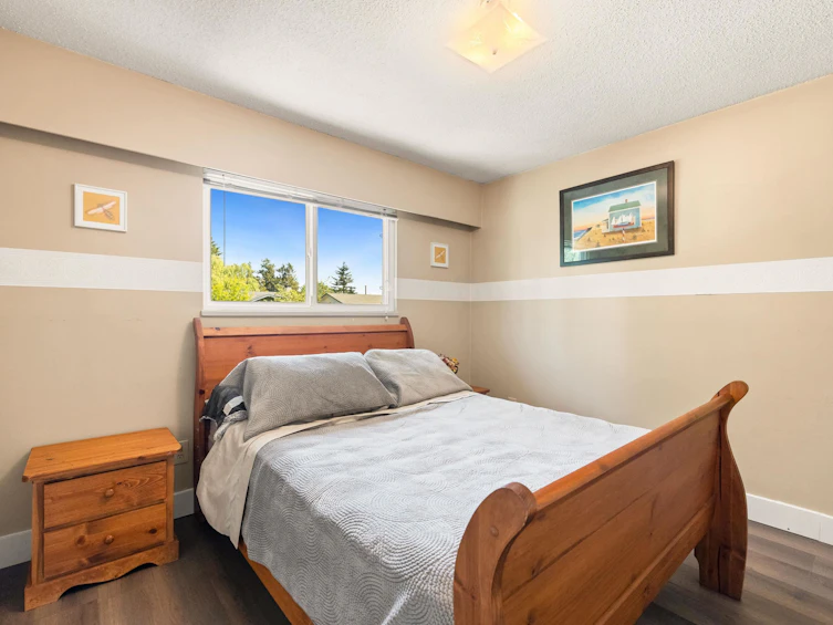 17030 Hereford Place, Surrey, BC, V3S 4X1 - 19