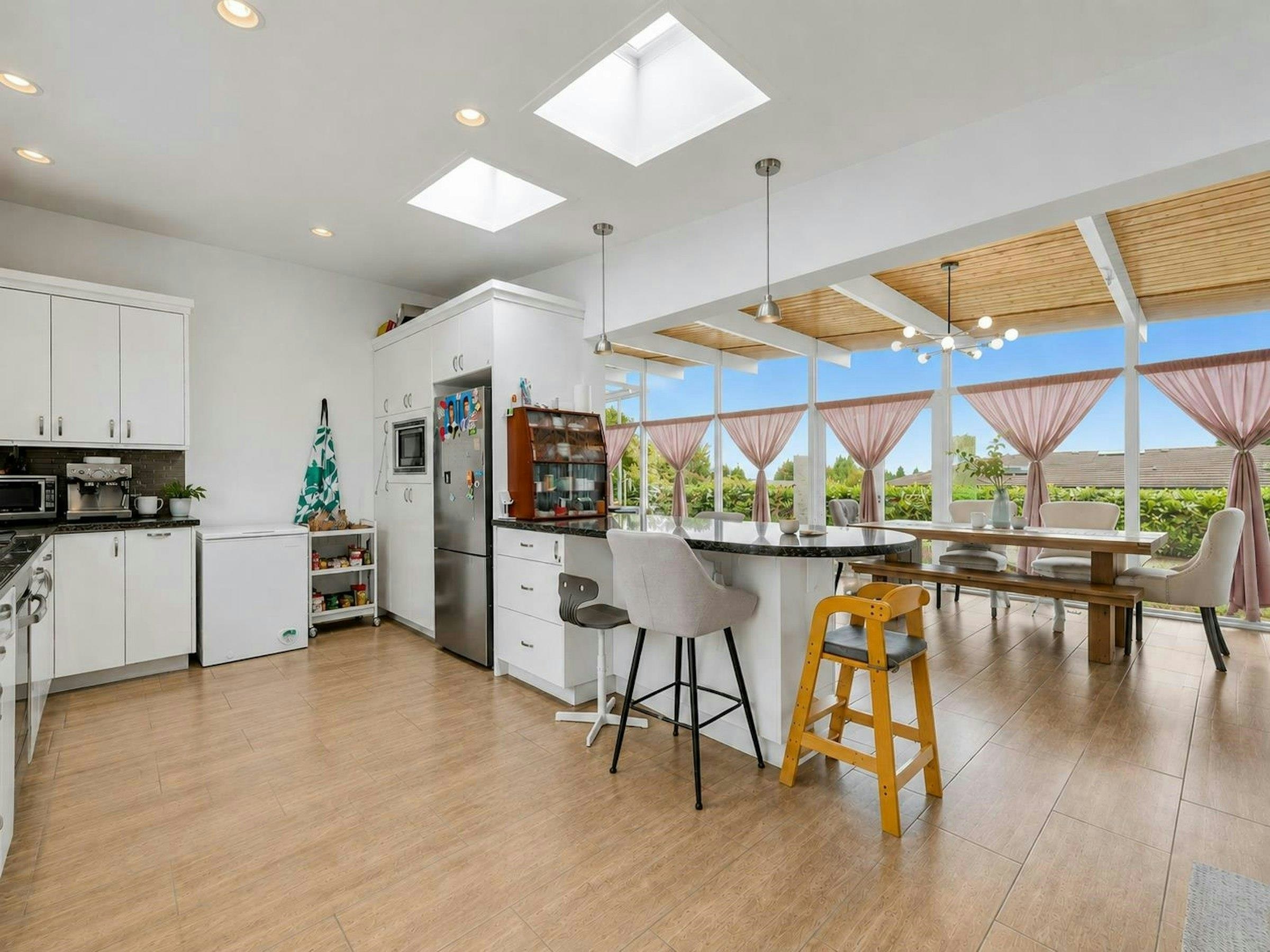 1066 Palmerston Avenue, West Vancouver, BC, V7S 2J3 - 9