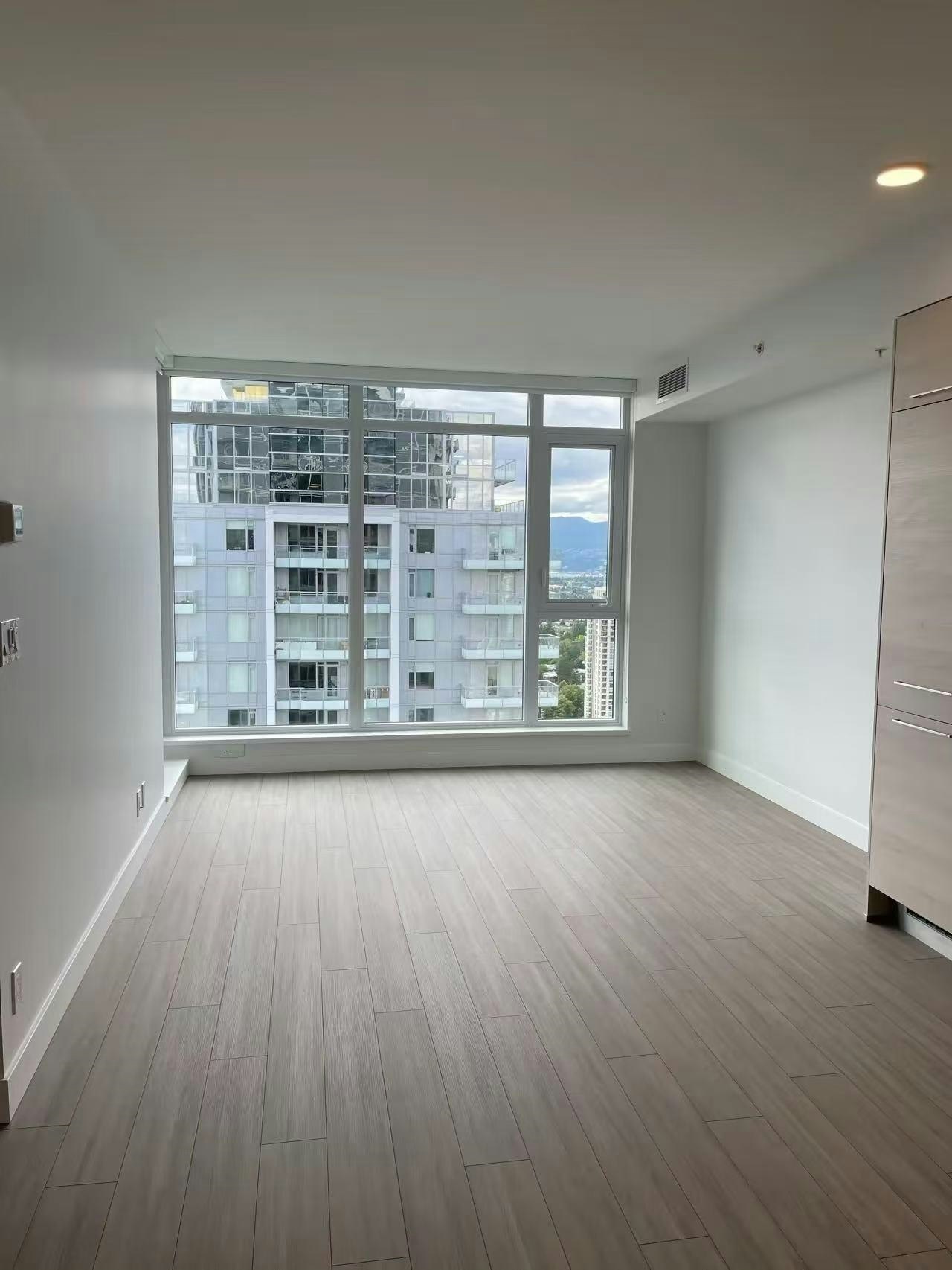 4458 Beresford Street, Burnaby, BC, V5H 2Y4 - 3