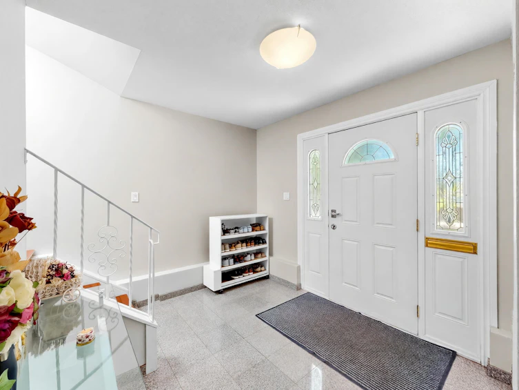 245 W 63rd Avenue, Vancouver, BC, V5X 2H9 - 2