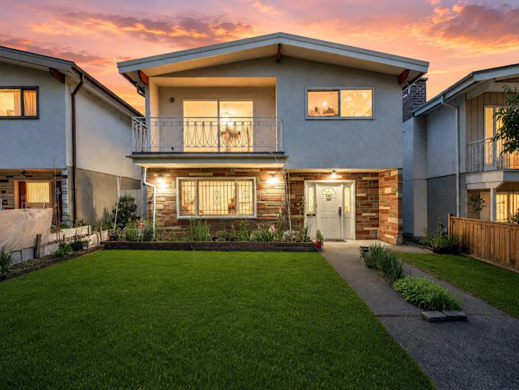 245 W 63rd Avenue, Vancouver, BC, V5X 2H9
