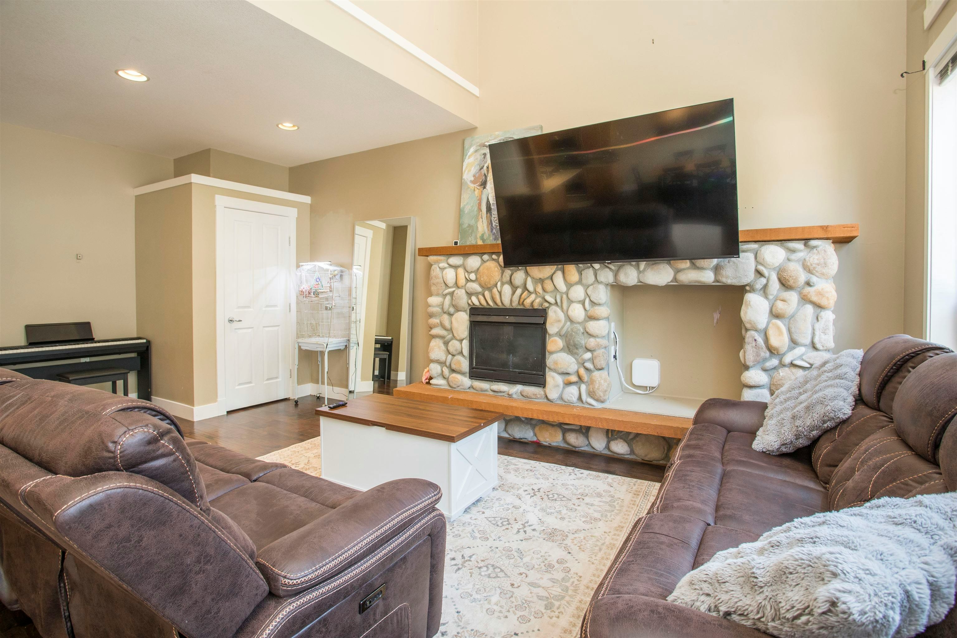 10337 243a Street - 4