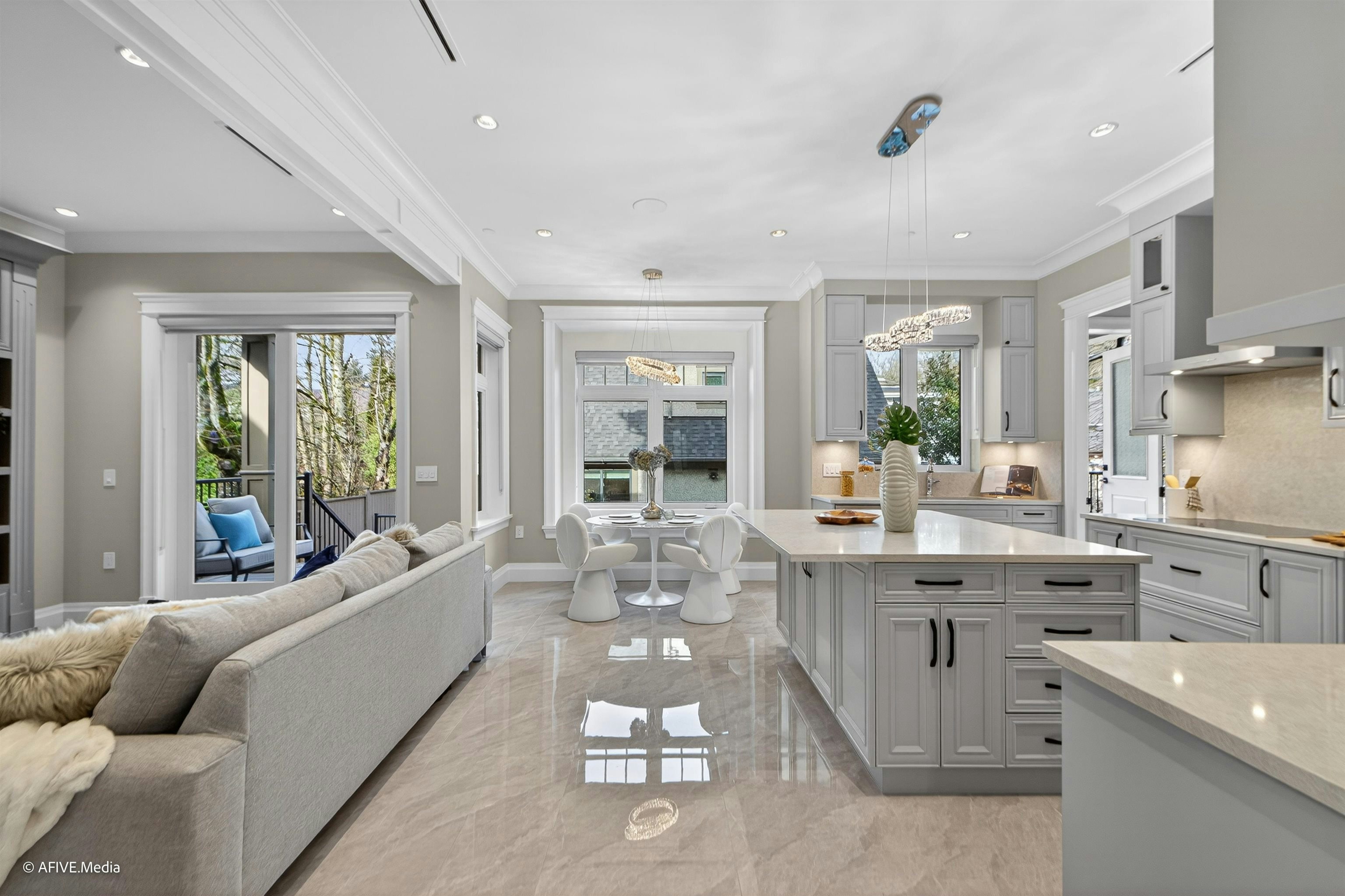 3349 W 37th Avenue, Vancouver, BC, V6N 2V5 - 11