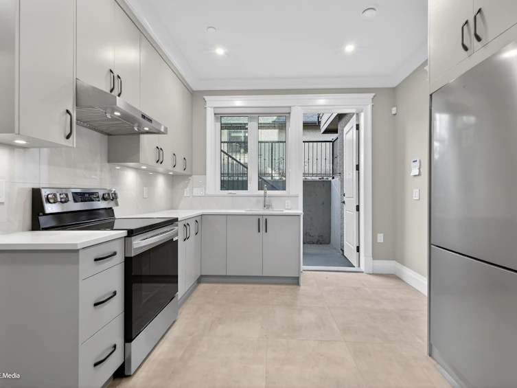 3349 W 37th Avenue, Vancouver, BC, V6N 2V5 - 35