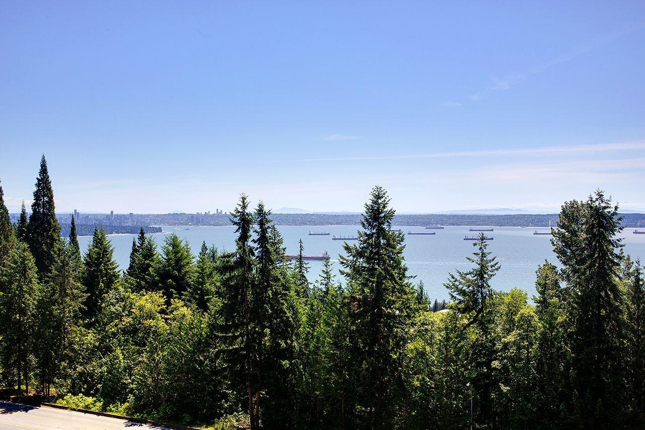 402-3101 Burfield Place, West Vancouver, BC, V7S 0B8 - 20