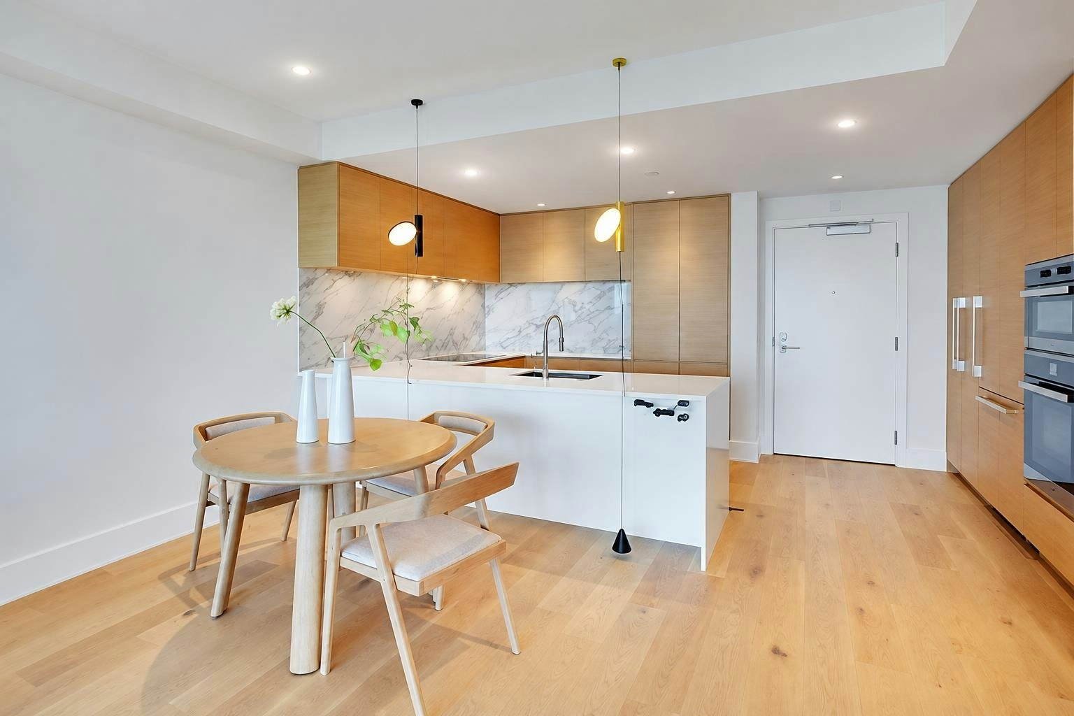 402-3101 Burfield Place, West Vancouver, BC, V7S 0B8 - 3