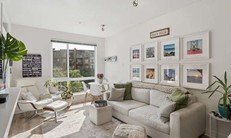 312-733 W 3rd Street