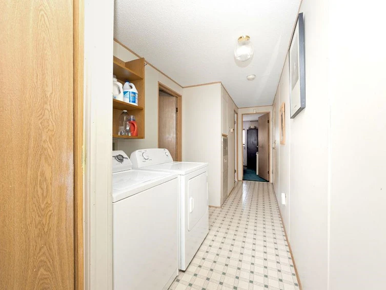 7-1413 Sunshine Coast Highway, Gibsons, BC, V0N 1V5 - 11