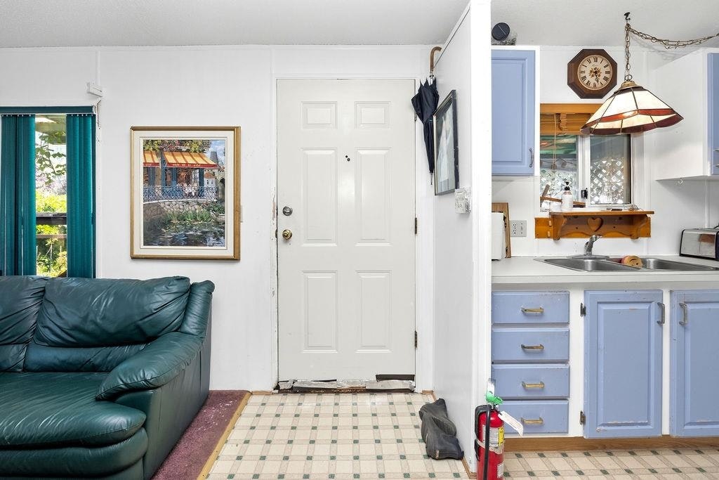 7-1413 Sunshine Coast Highway, Gibsons, BC, V0N 1V5 - 5
