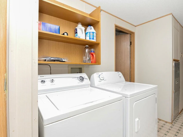 7-1413 Sunshine Coast Highway, Gibsons, BC, V0N 1V5 - 10