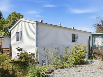 7-1413 Sunshine Coast Highway - 2