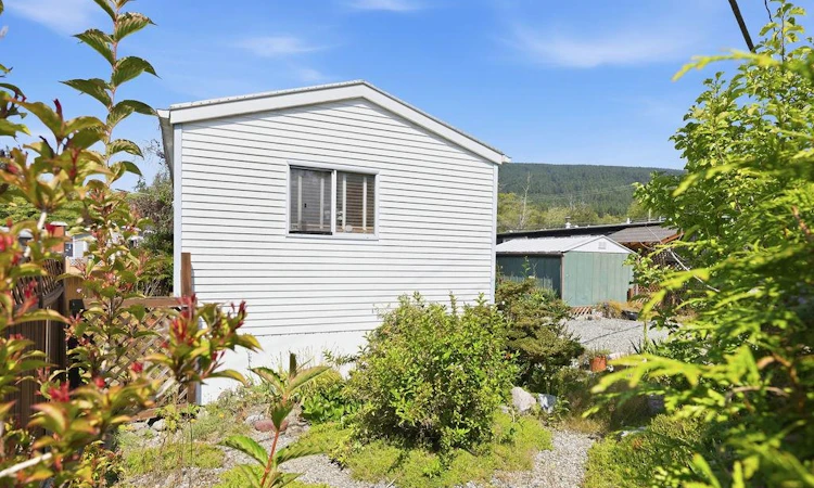 7-1413 Sunshine Coast Highway