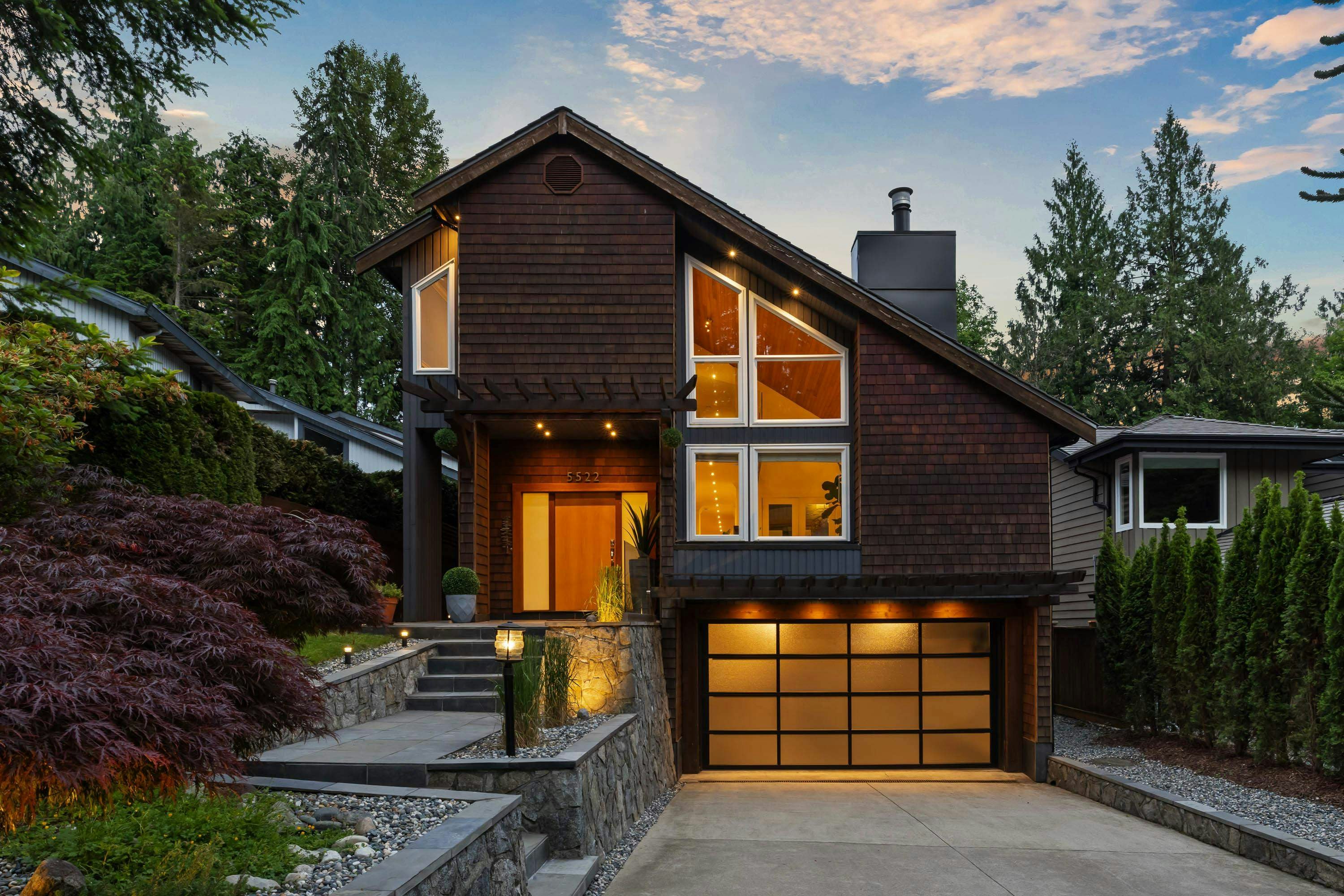 5522 Deerhorn Lane, North Vancouver, BC, V7R 4S6