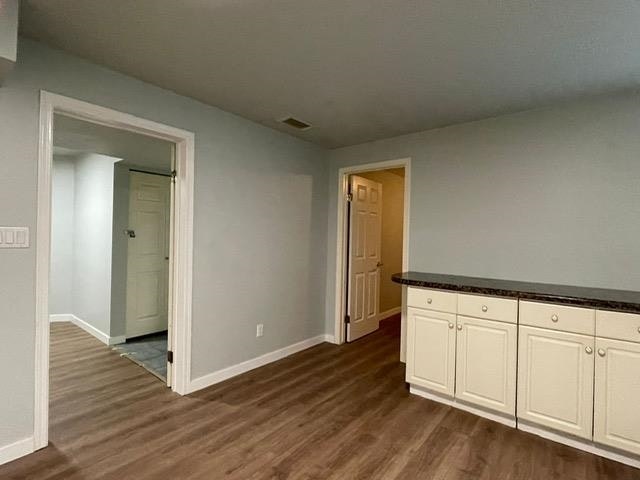 Basement-16909 83a Avenue, Surrey, BC, V4N 4T9 - 2