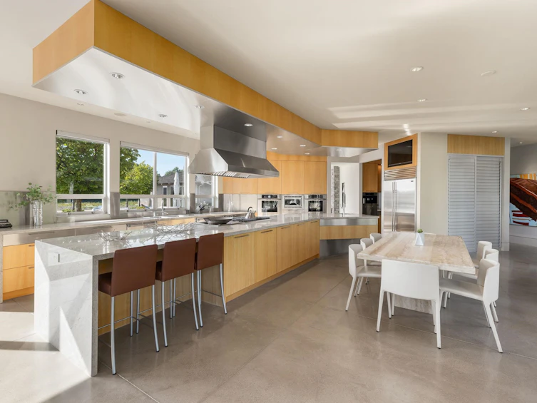 12831 No. 4 Road, Richmond, BC, V7A 3A2 - 12
