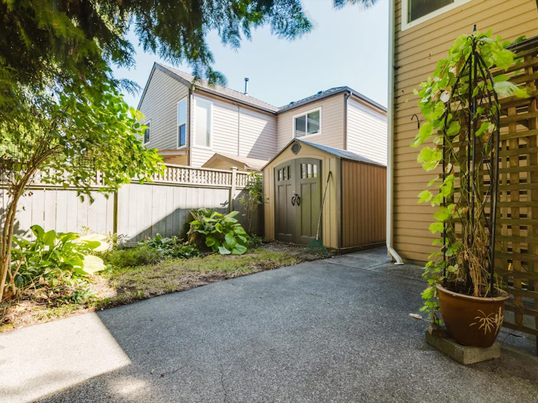 4725 Cedar Tree Lane, Delta, BC, V4K 4G8 - 32