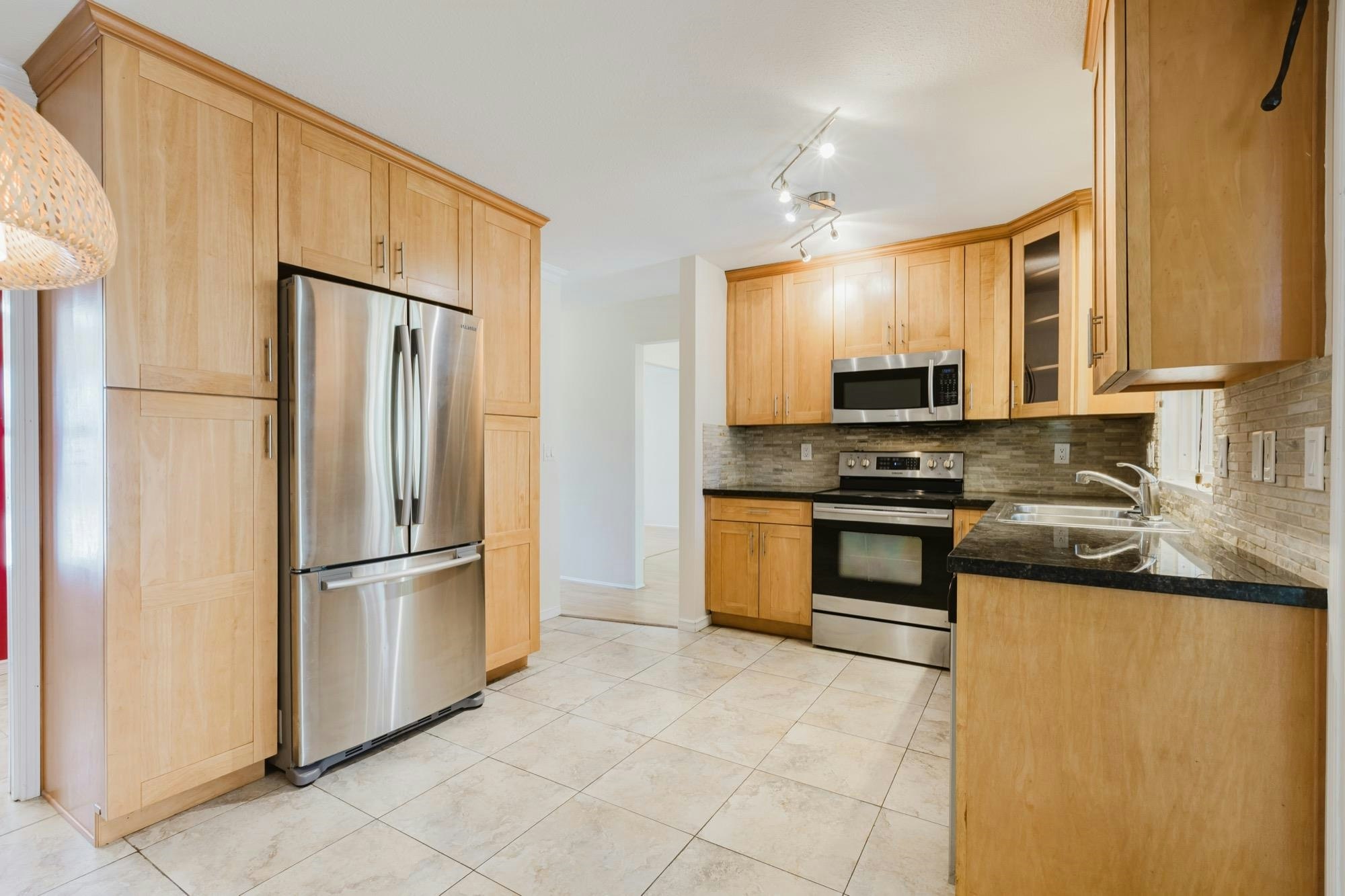 4725 Cedar Tree Lane, Delta, BC, V4K 4G8 - 13