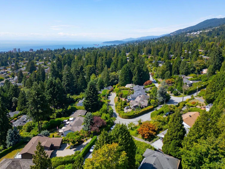 1241 Nepal Crescent, West Vancouver, BC, V7T 2H4 - 30
