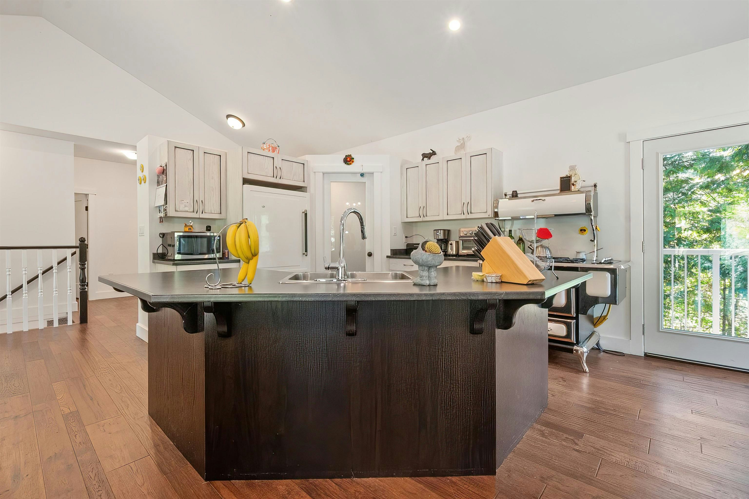 65356 Wotten Road, Hope, BC, V0X 1L3 - 16