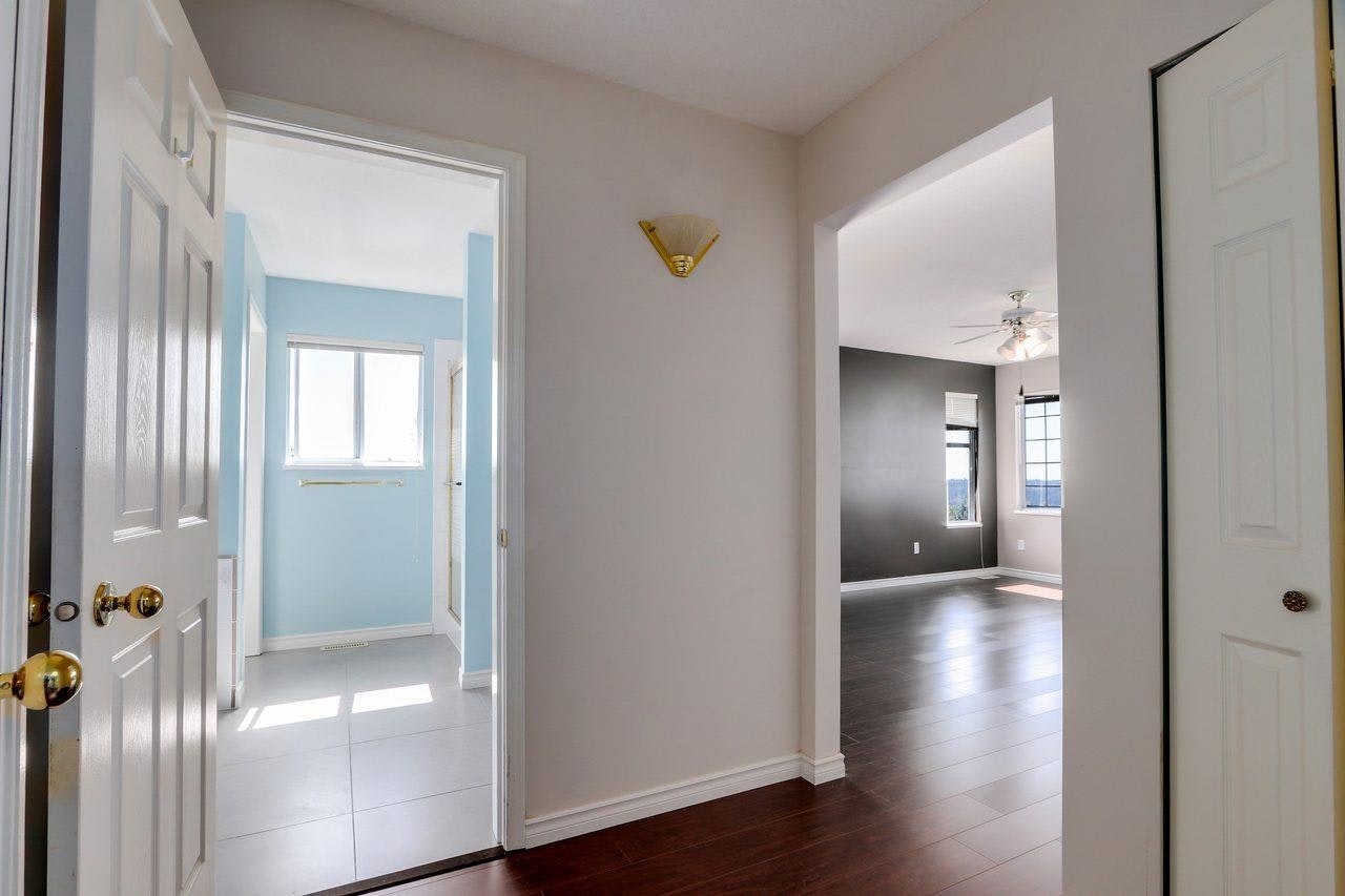 Upper Floor-2657 Sandstone Crescent, Coquitlam, BC, V3E 2T8 - 25