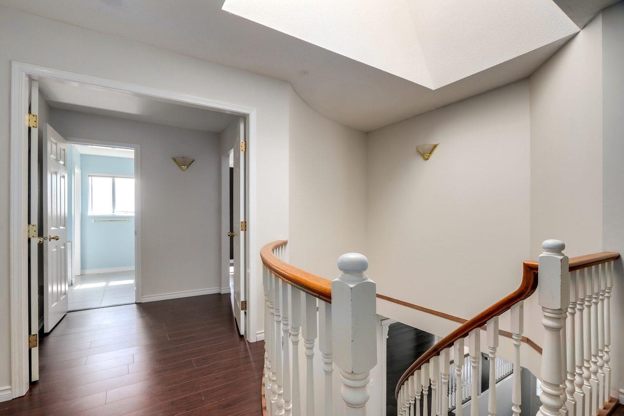 Upper Floor-2657 Sandstone Crescent, Coquitlam, BC, V3E 2T8 - 18
