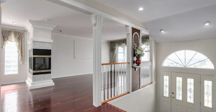 Upper Floor-2657 Sandstone Crescent, Coquitlam, BC, V3E 2T8 - 2