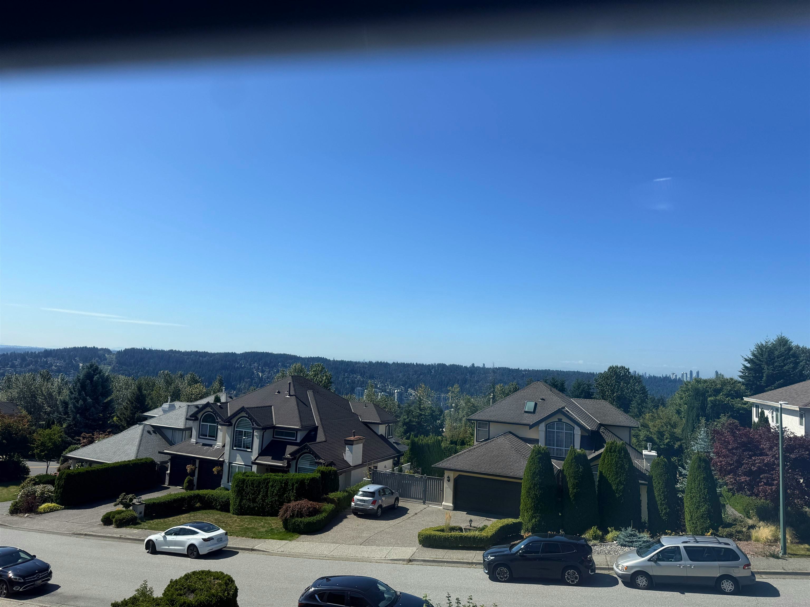 Upper Floor-2657 Sandstone Crescent, Coquitlam, BC, V3E 2T8 - 36