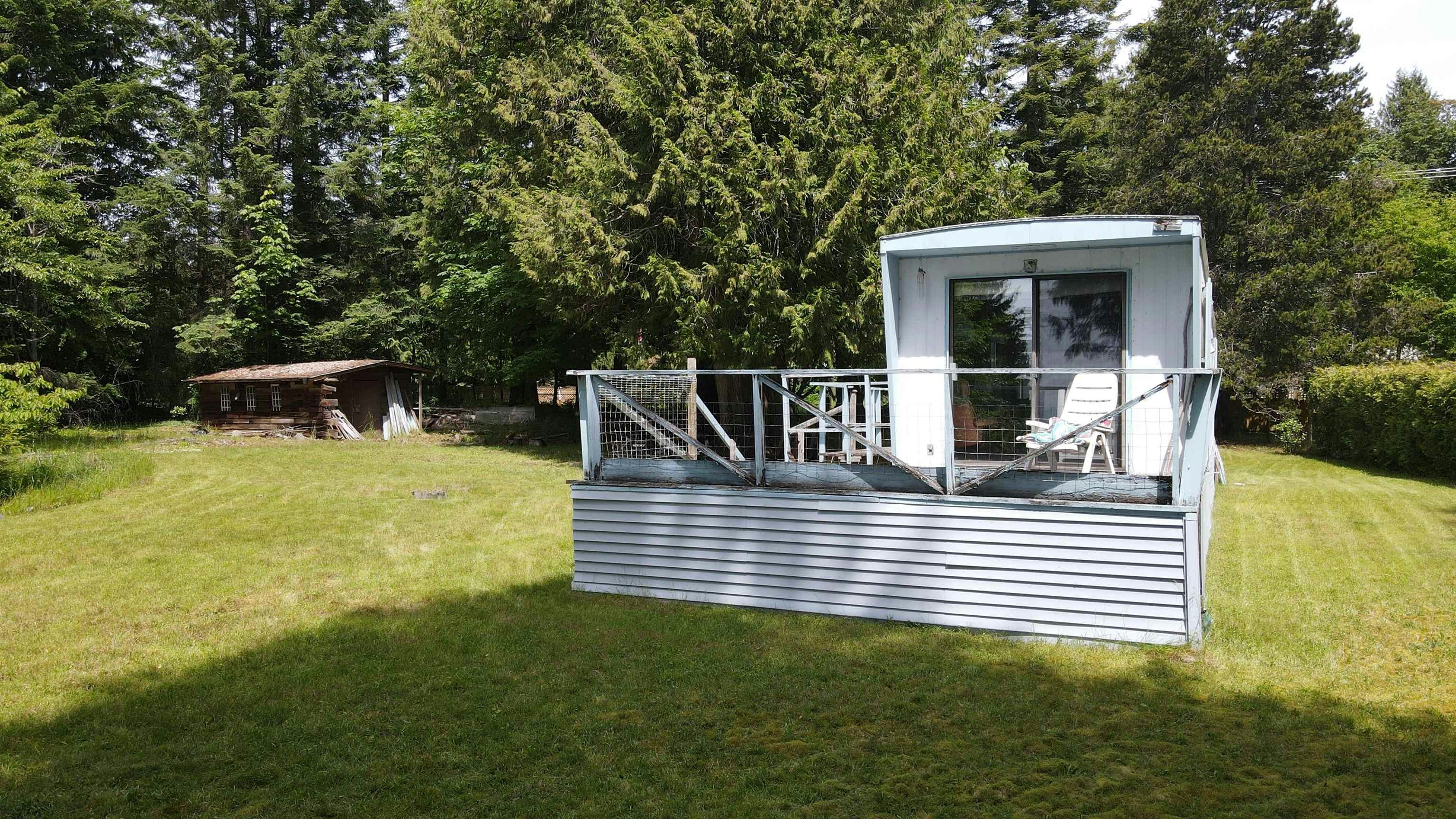 8127 Redrooffs Road, Halfmoon Bay, BC, V7Z 1A7 - 17
