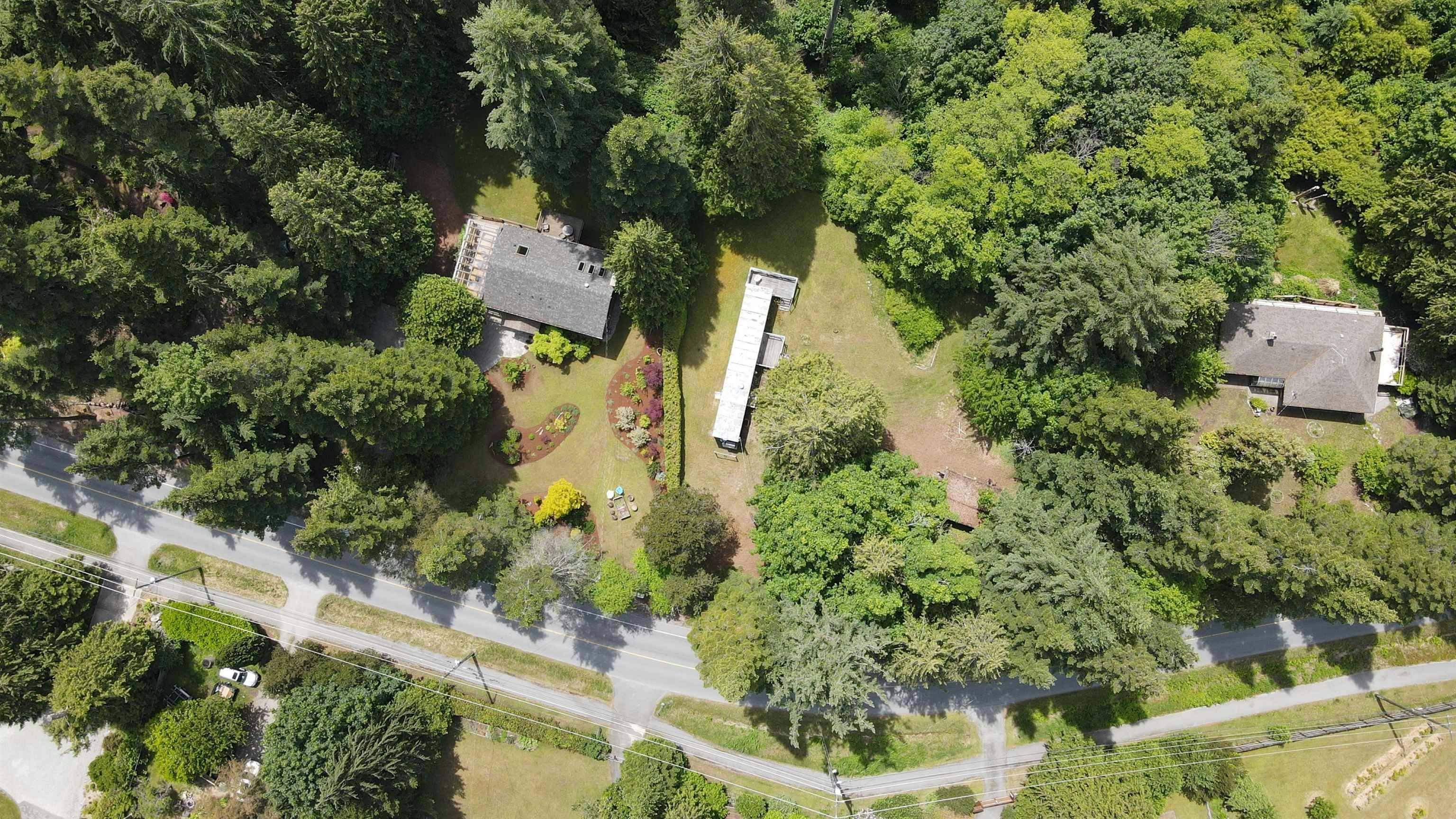 8127 Redrooffs Road, Halfmoon Bay, BC, V7Z 1A7 - 14