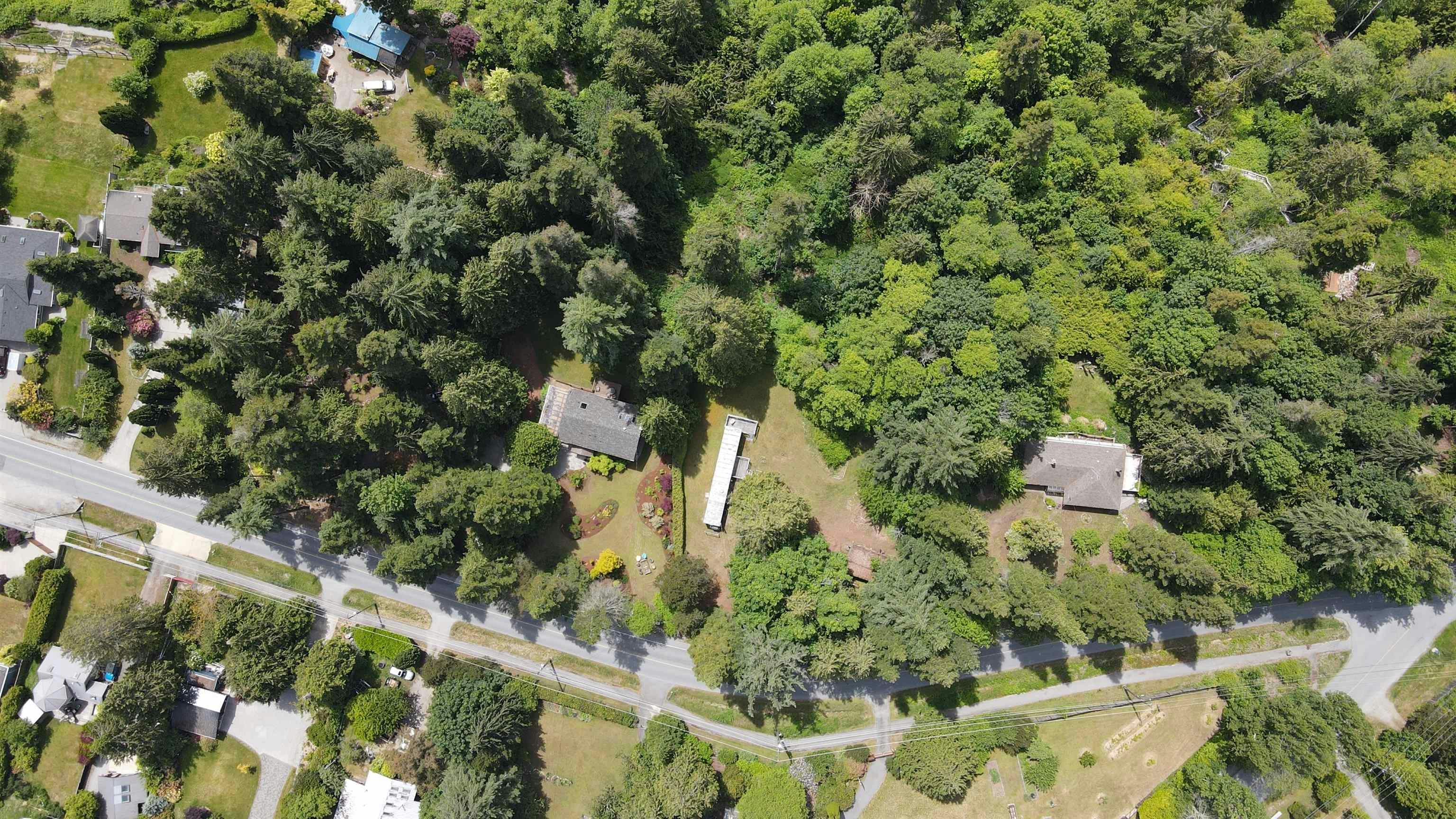 8127 Redrooffs Road, Halfmoon Bay, BC, V7Z 1A7 - 15