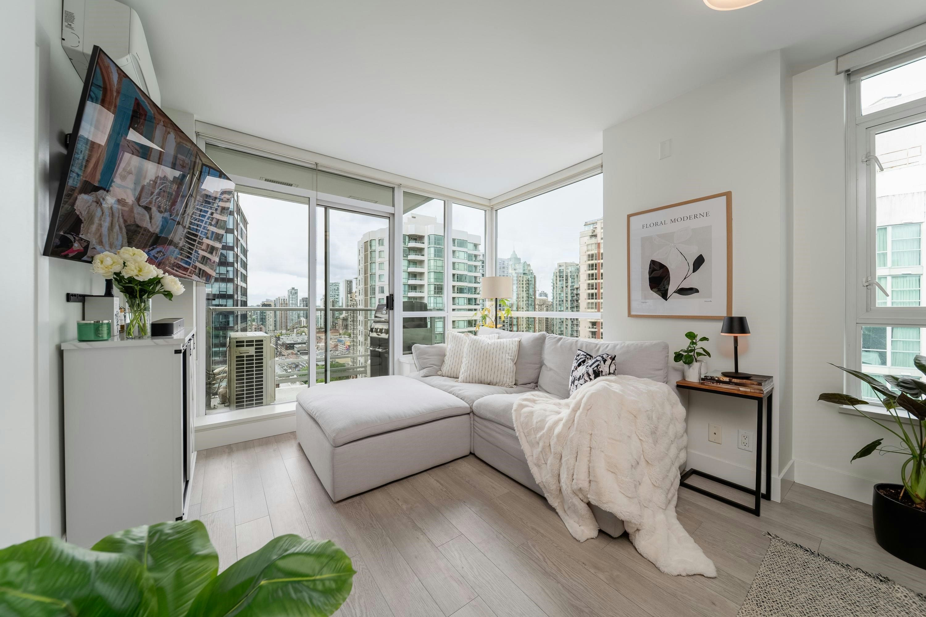 1908-821 Cambie Street - 2