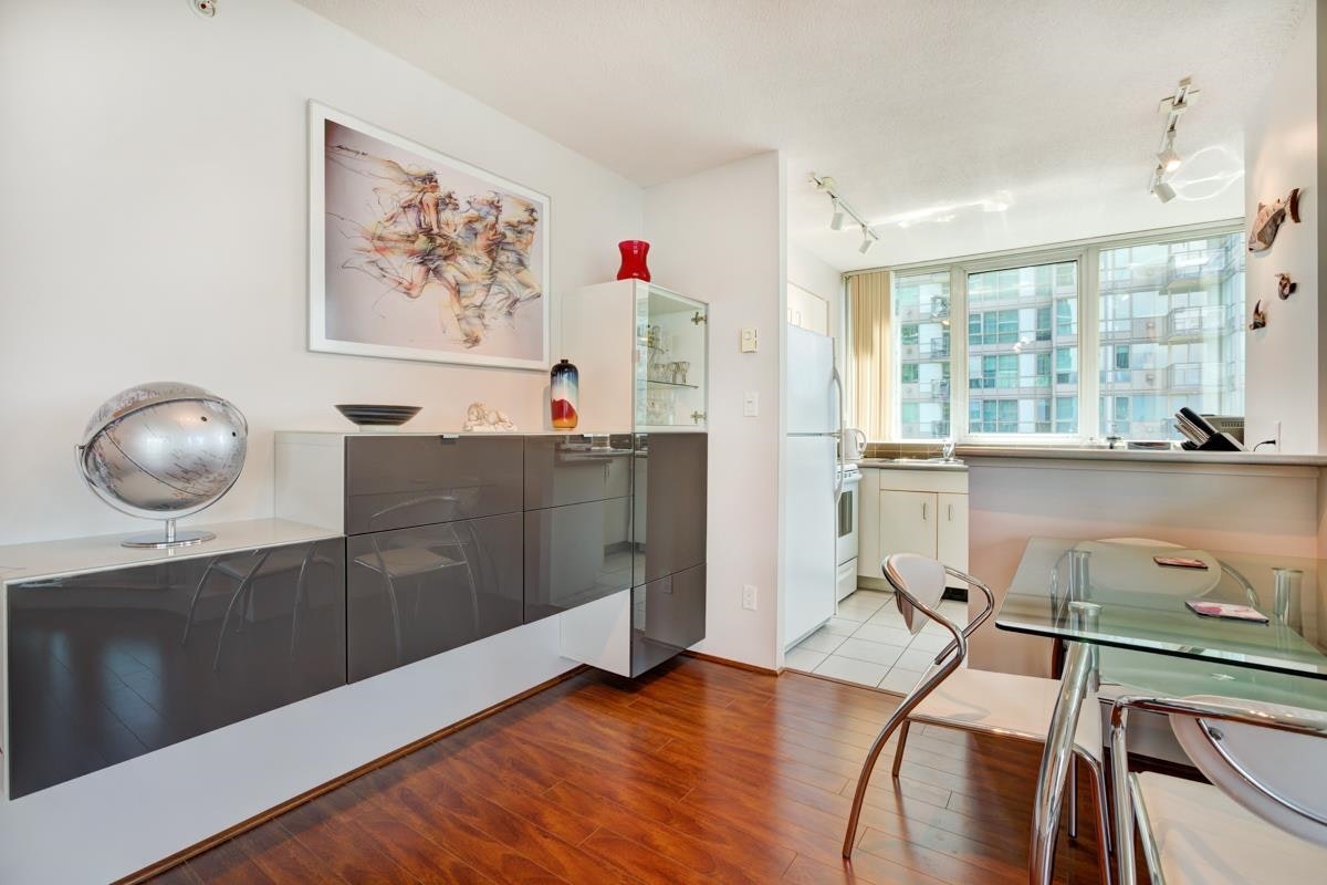 1505-555 Jervis Street, Vancouver, BC, V6E 4N1 - 3
