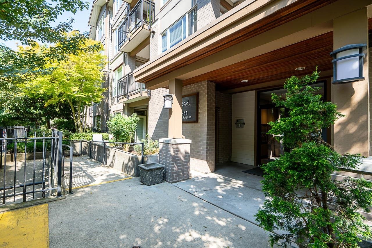 201-2343 Atkins Avenue, Port Coquitlam, BC, V3C 1Y7